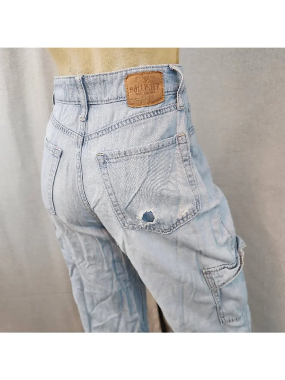 Hollister High Rise Vintg Baggy Light Wash Denim Blue Jean Size 1R / 0R 25 Wx 29 - Picture 6 of 9
